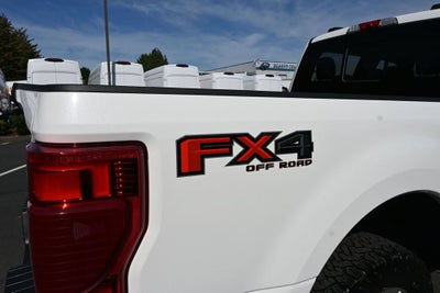 2022 Ford F-350SD Limited