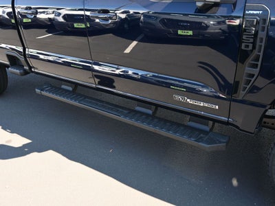 2025 Ford F-350SD Lariat