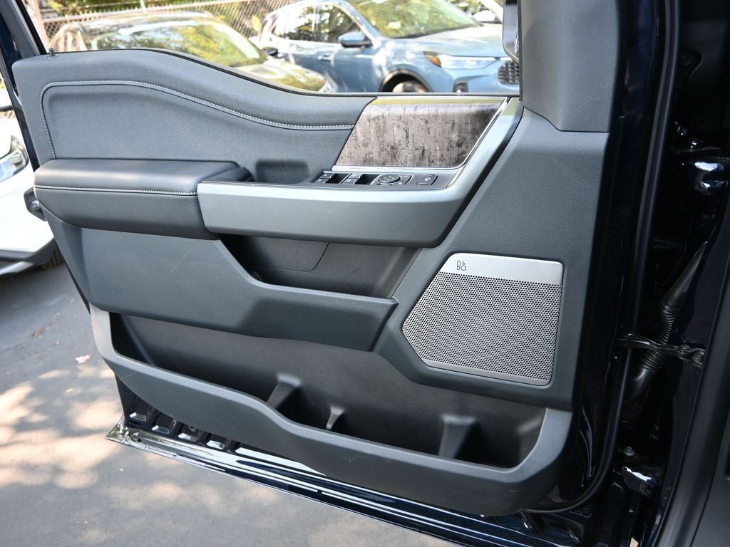 2025 Ford F-350SD Lariat