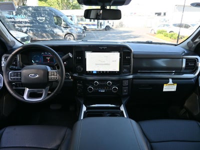 2025 Ford F-350SD Lariat