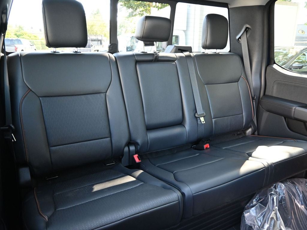 2025 Ford F-350SD Lariat