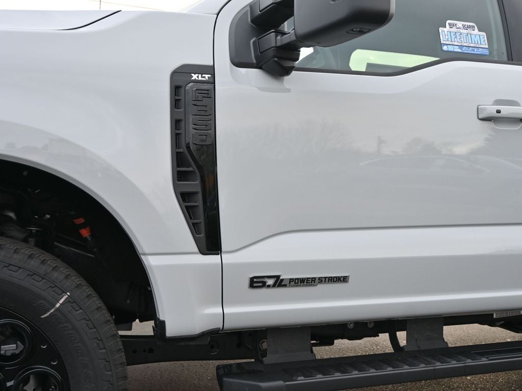 2026 Ford F-350SD XLT