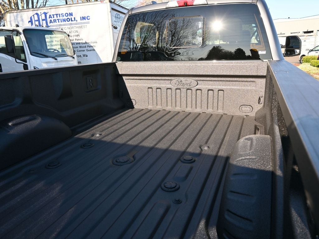 2026 Ford F-350SD Platinum DRW