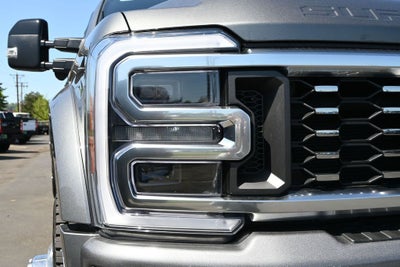 2025 Ford F-450SD Platinum DRW