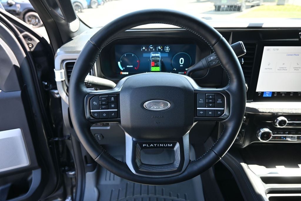 2025 Ford F-450SD Platinum DRW