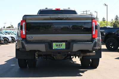 2025 Ford F-450SD Platinum DRW
