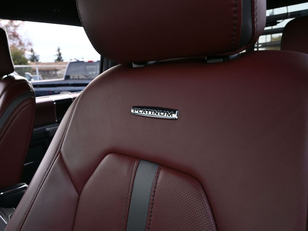 2022 Ford F-450SD Platinum DRW