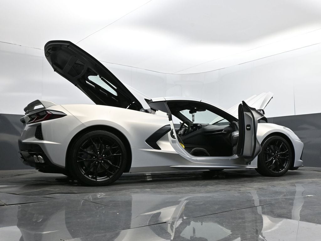 2024 Chevrolet Corvette Stingray 2LT