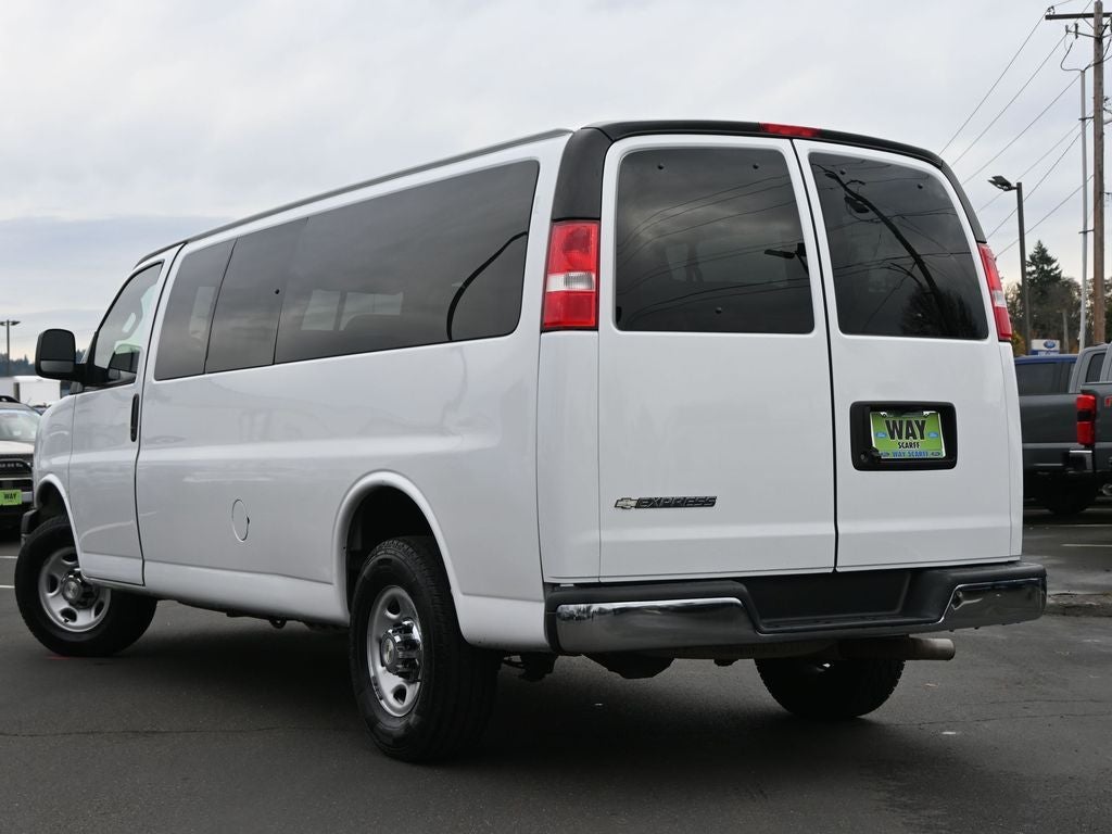 2020 Chevrolet Express 3500 LT Passenger