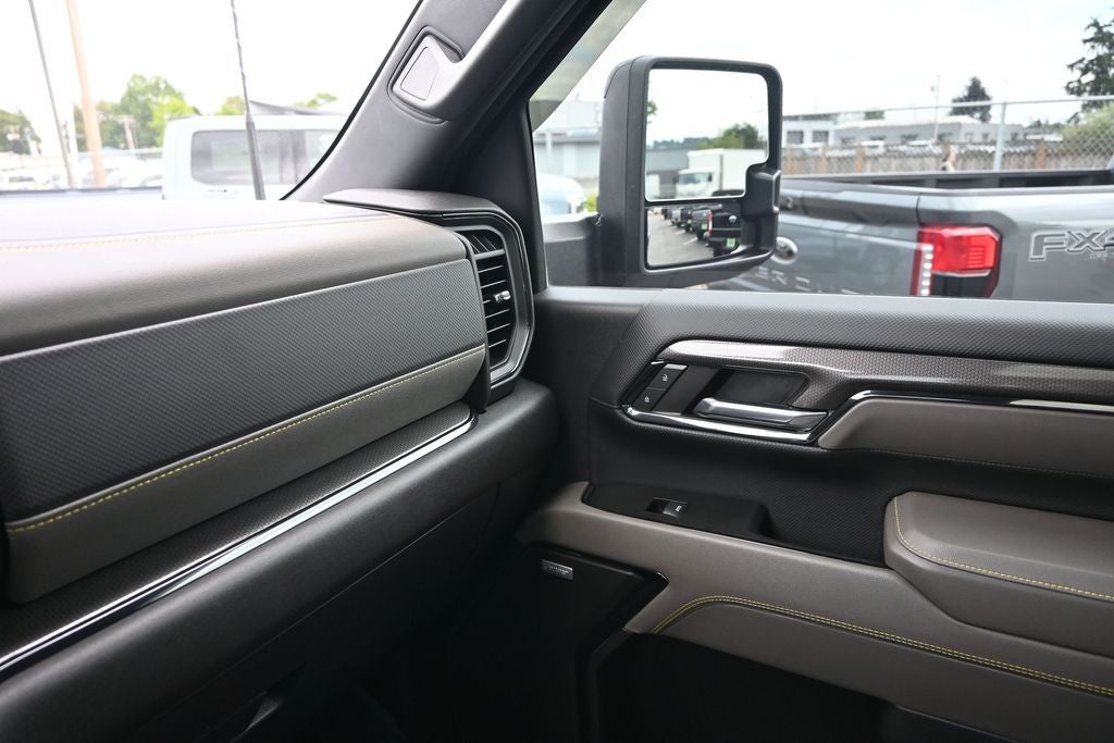 2024 Chevrolet Silverado 2500HD ZR2