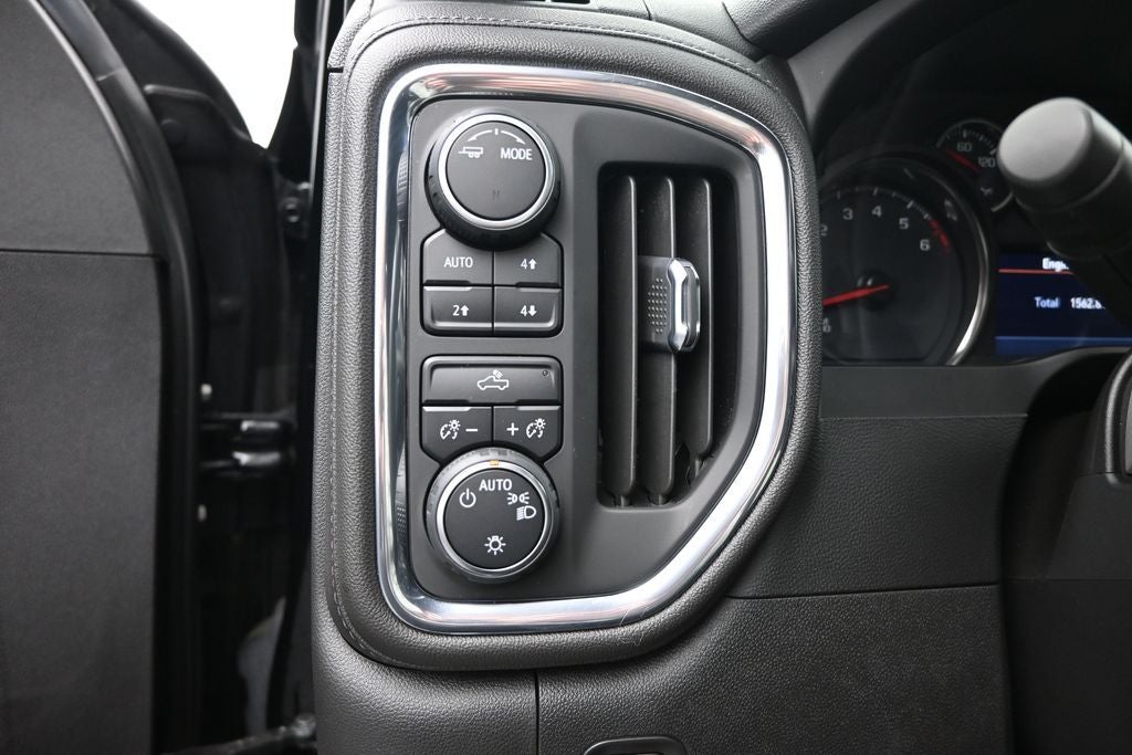 2021 Chevrolet Silverado 1500 LT LT1