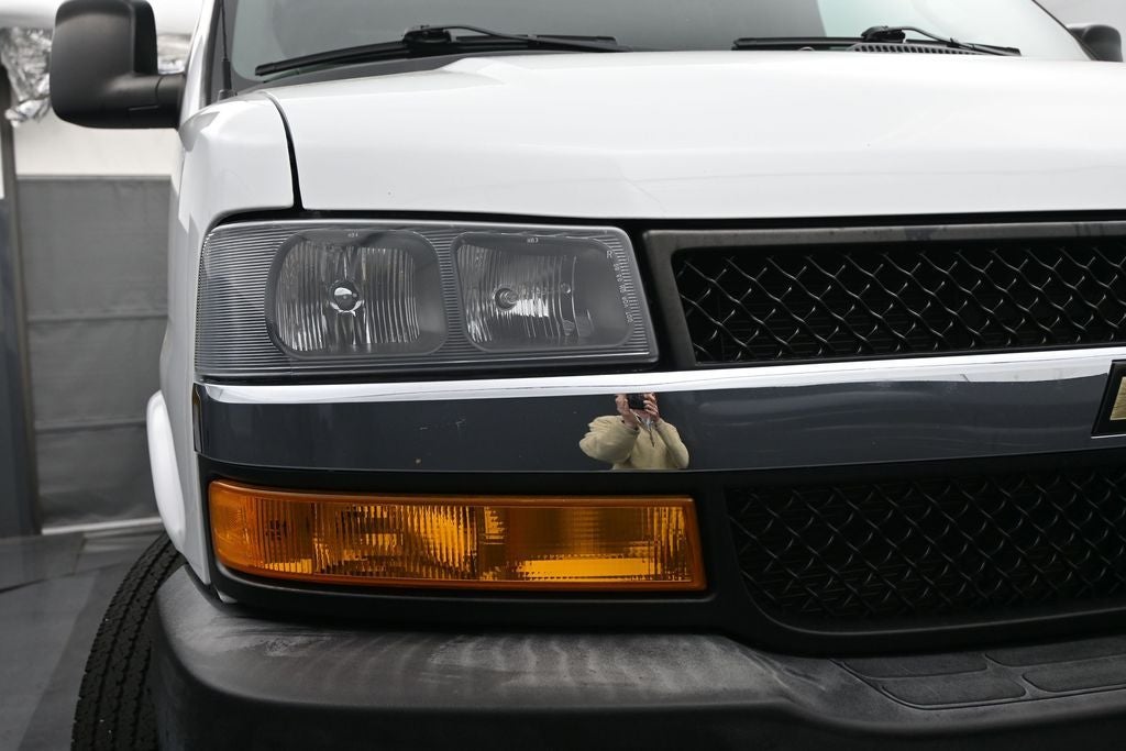 2020 Chevrolet Express 2500 Work Van Cargo