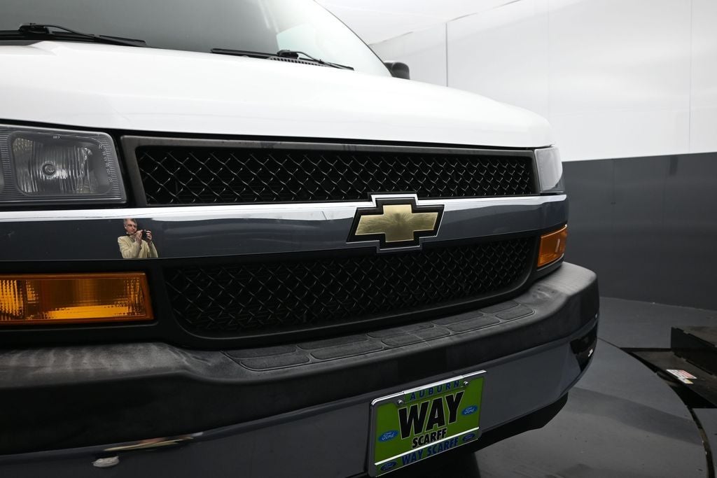 2020 Chevrolet Express 2500 Work Van Cargo