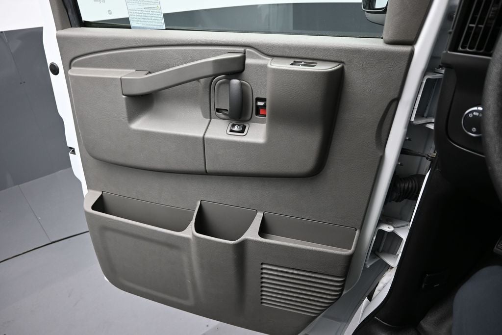 2020 Chevrolet Express 2500 Work Van Cargo