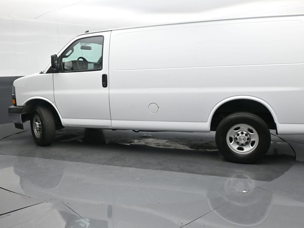 2020 Chevrolet Express 2500 Work Van Cargo