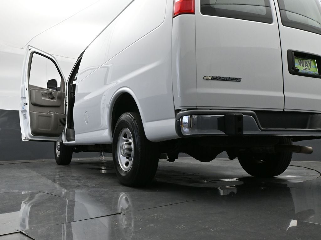 2020 Chevrolet Express 2500 Work Van Cargo