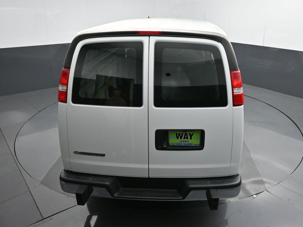 2020 Chevrolet Express 2500 Work Van Cargo