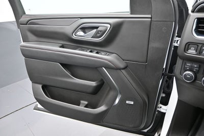 2023 Chevrolet Suburban RST