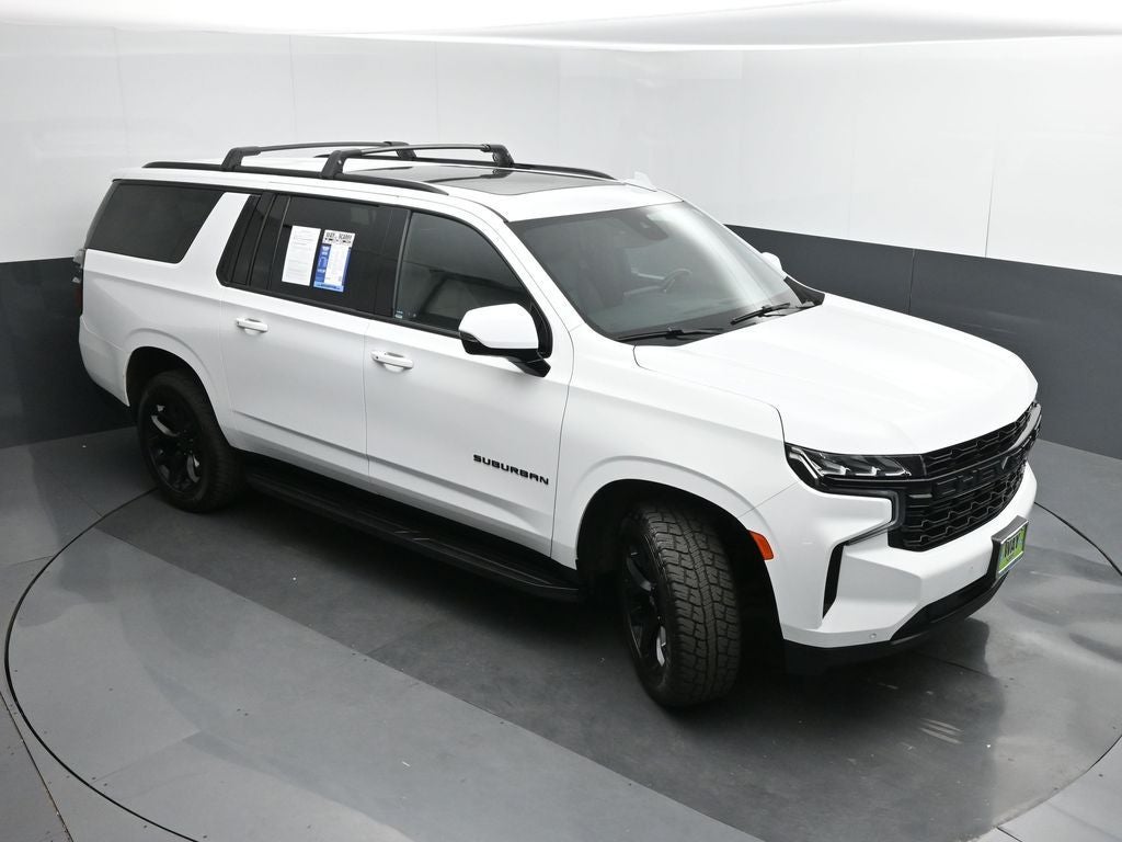 2023 Chevrolet Suburban RST