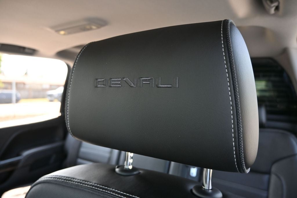 2016 GMC Sierra 3500HD Denali