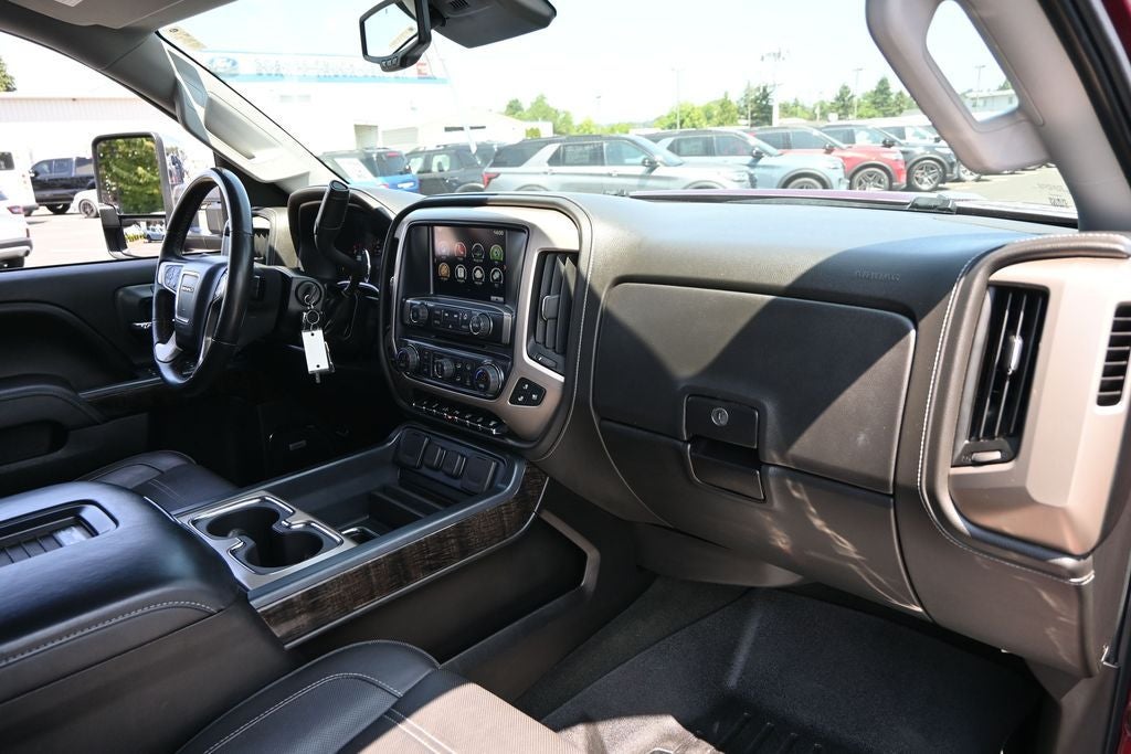 2016 GMC Sierra 3500HD Denali