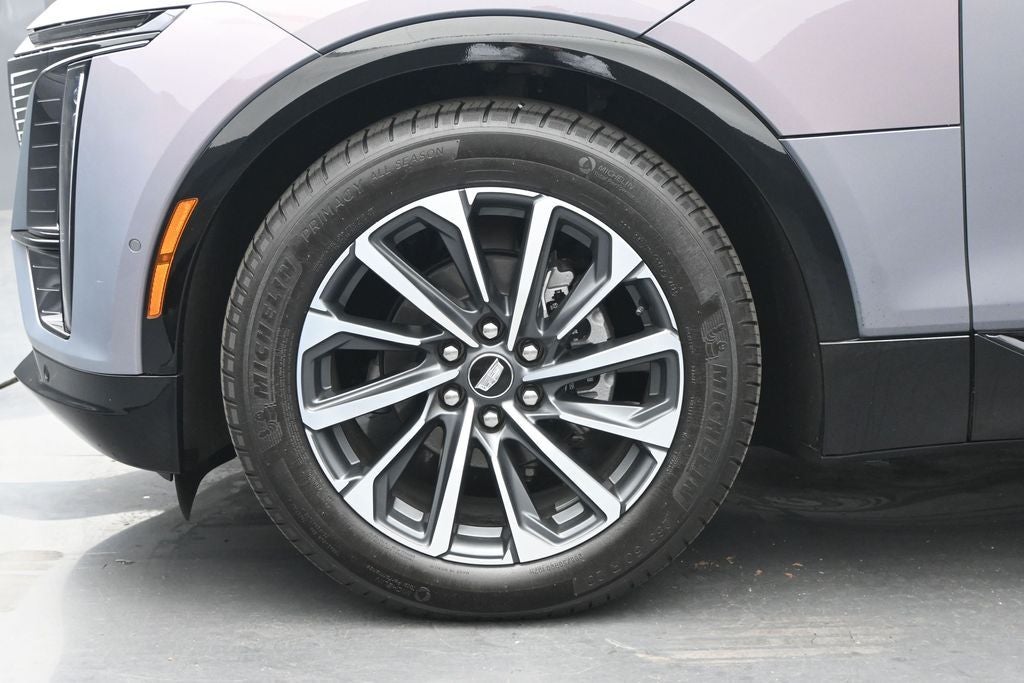 2024 Cadillac LYRIQ Sport