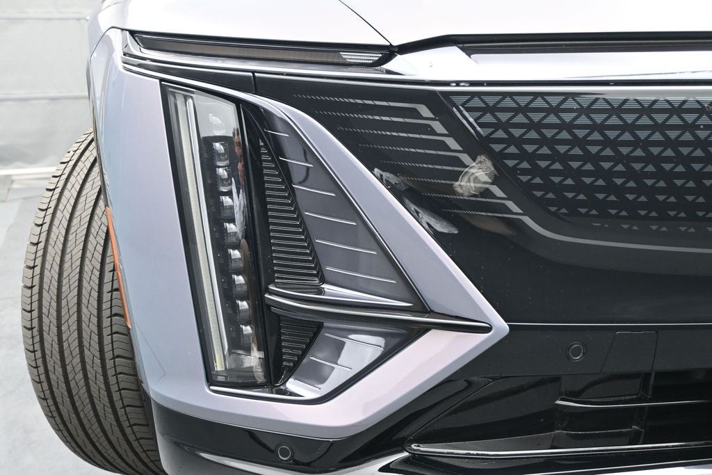 2024 Cadillac LYRIQ Sport