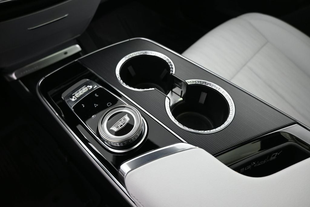 2024 Cadillac LYRIQ Sport