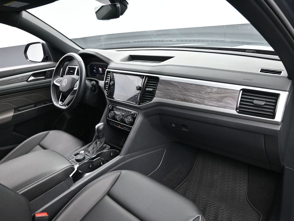 2022 Volkswagen Atlas Cross Sport 3.6L V6 SE w/Technology