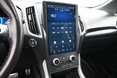 2021 Ford Edge ST Line