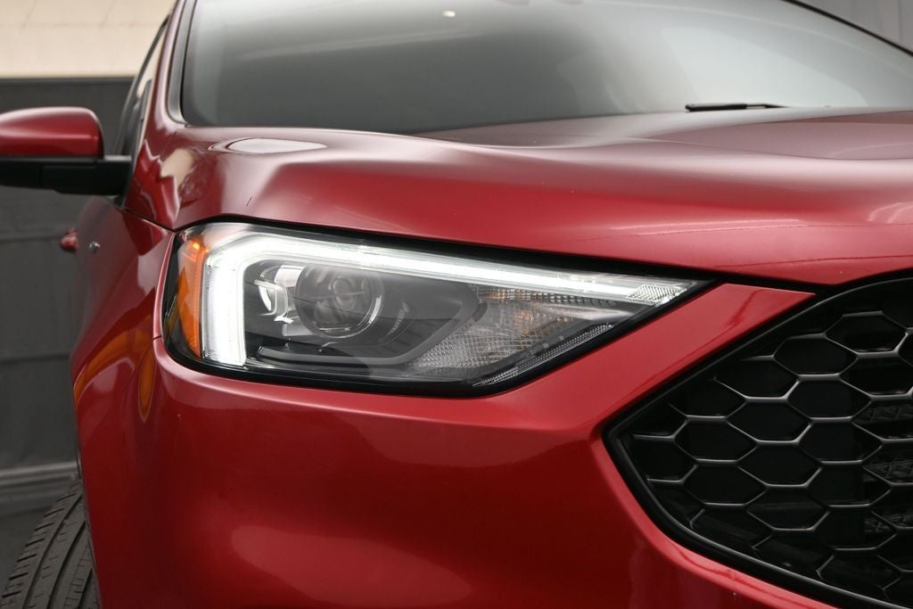 2021 Ford Edge ST Line