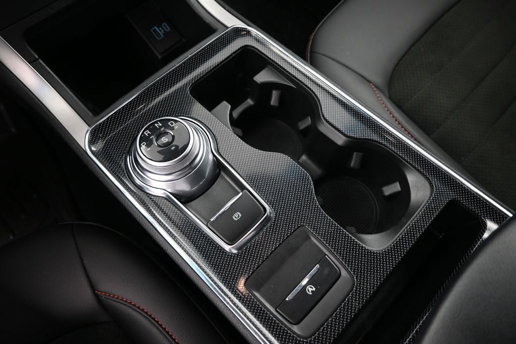 2021 Ford Edge ST Line
