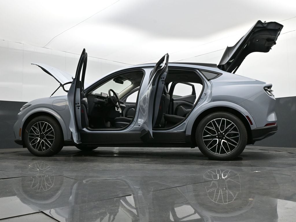 2025 Ford Mustang Mach-E Premium EV