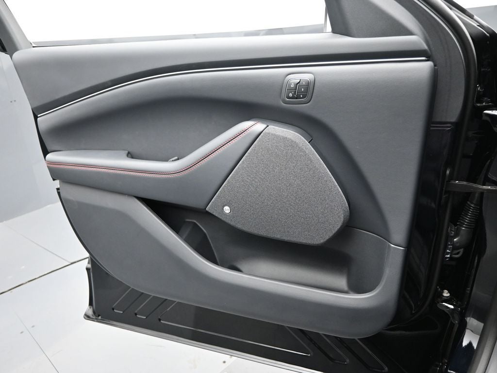 2025 Ford Mustang Mach-E Premium EV