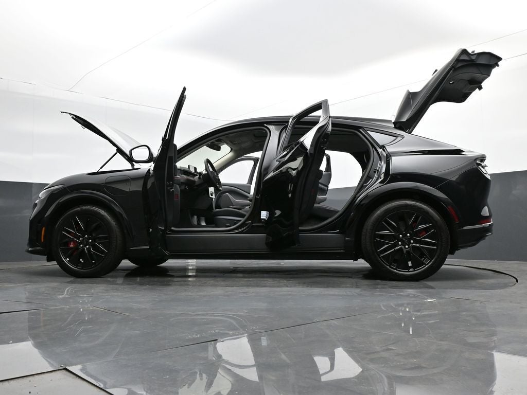 2025 Ford Mustang Mach-E Premium EV