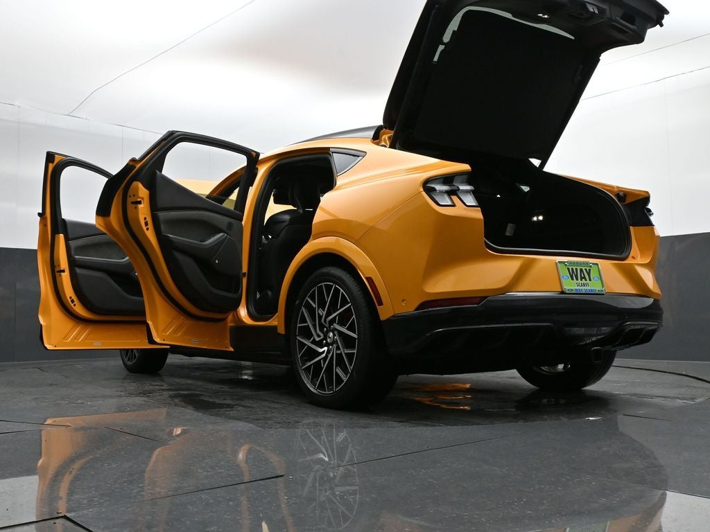 2022 Ford Mustang Mach-E GT