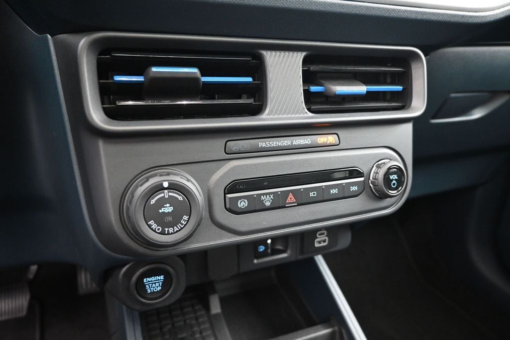 2025 Ford Maverick Lobo High