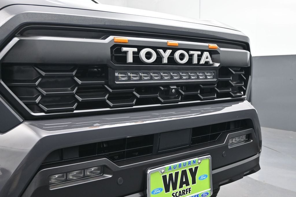 2024 Toyota Tacoma TRD Off-Road