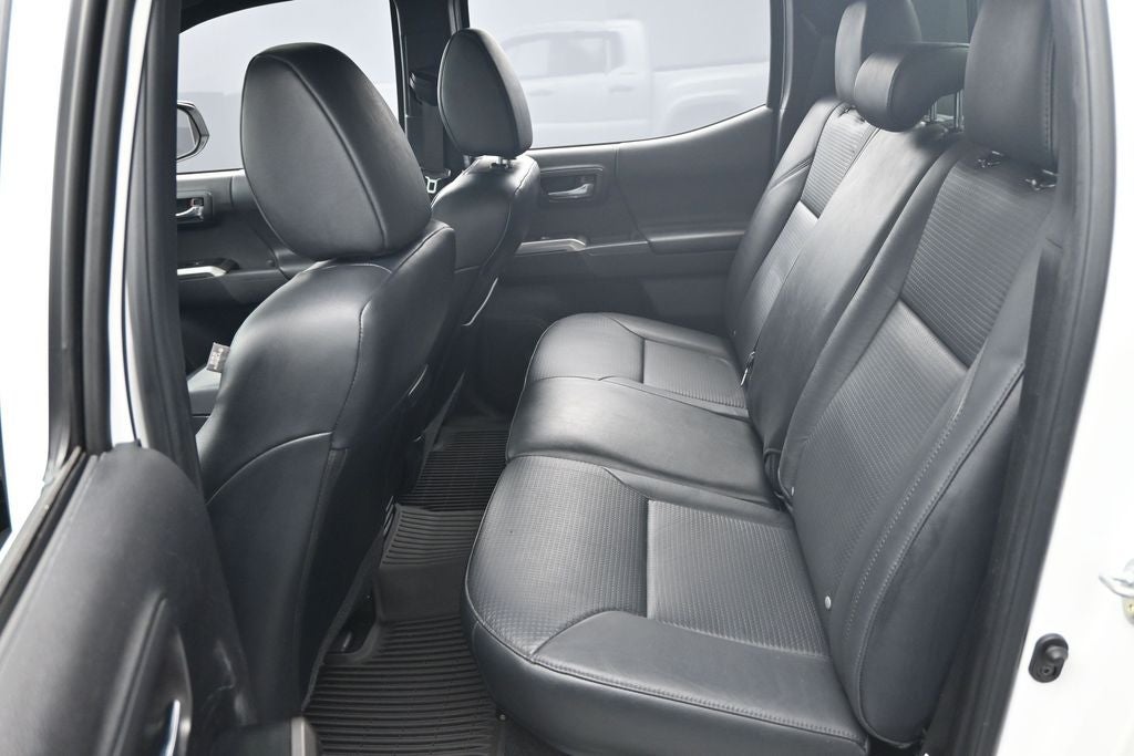2023 Toyota Tacoma Limited V6
