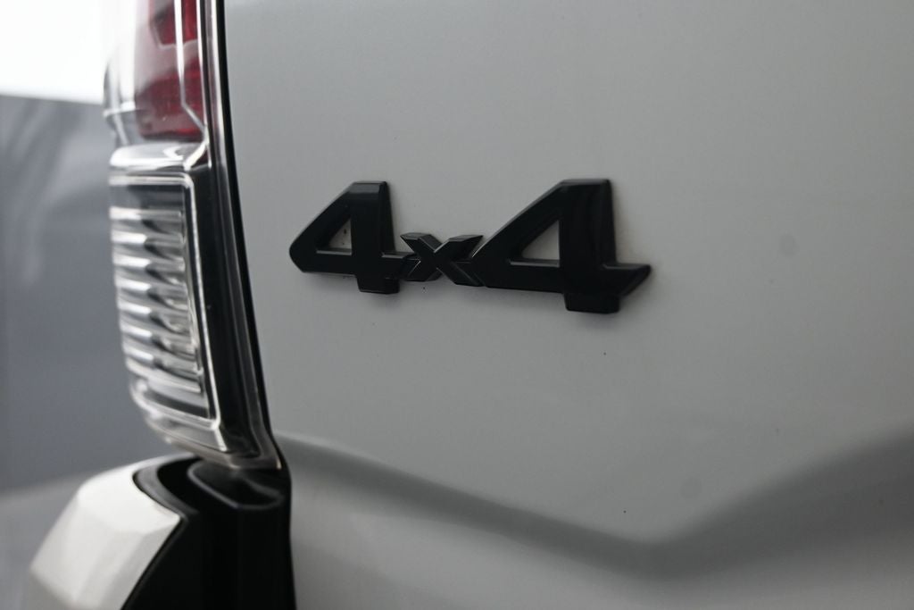 2023 Toyota Tacoma Limited V6