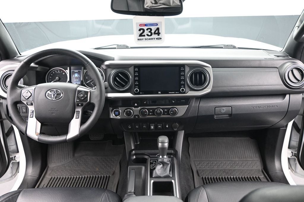2023 Toyota Tacoma Limited V6