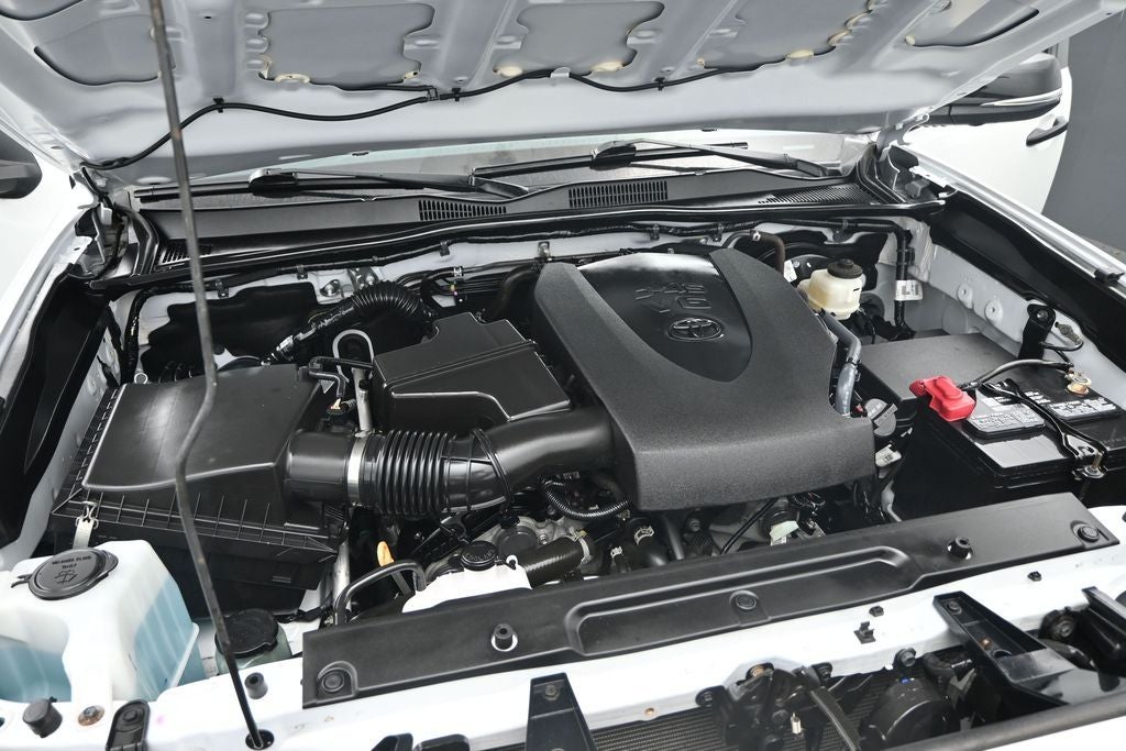 2023 Toyota Tacoma Limited V6