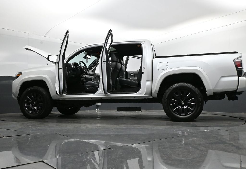 2023 Toyota Tacoma Limited V6
