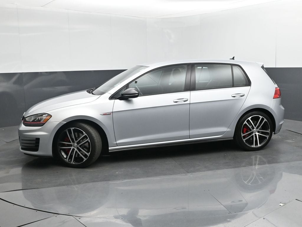 2017 Volkswagen Golf GTI Sport