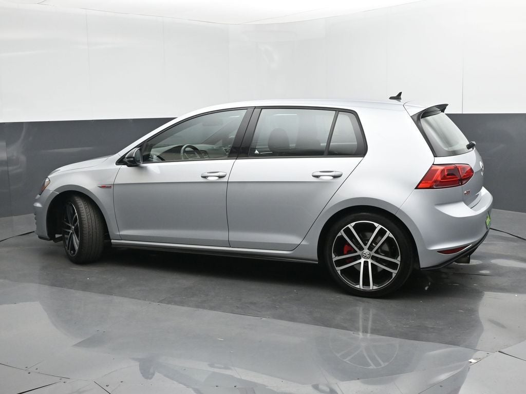 2017 Volkswagen Golf GTI Sport