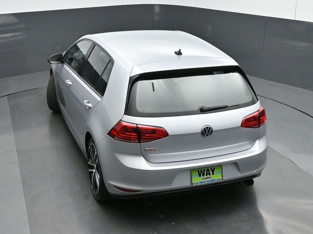 2017 Volkswagen Golf GTI Sport