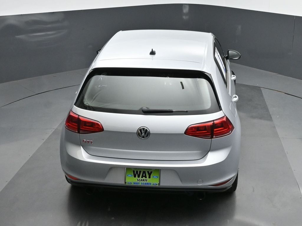 2017 Volkswagen Golf GTI Sport