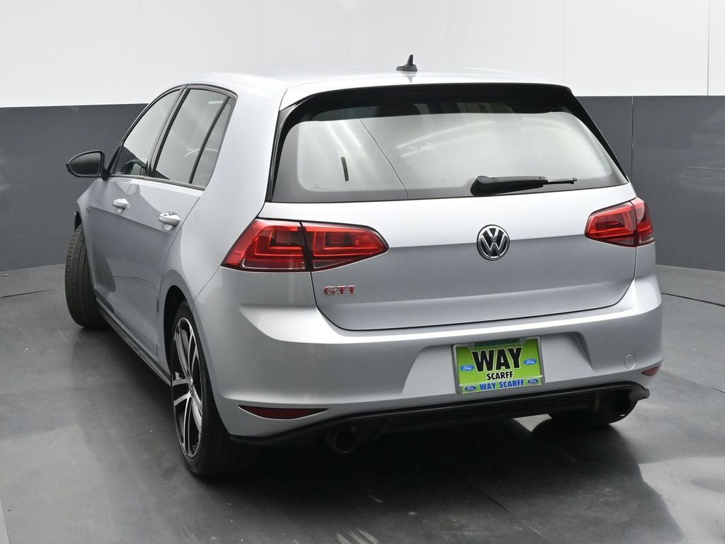 2017 Volkswagen Golf GTI Sport