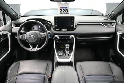 2021 Toyota RAV4 Hybrid XSE