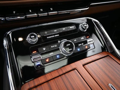 2024 Lincoln Navigator L Reserve